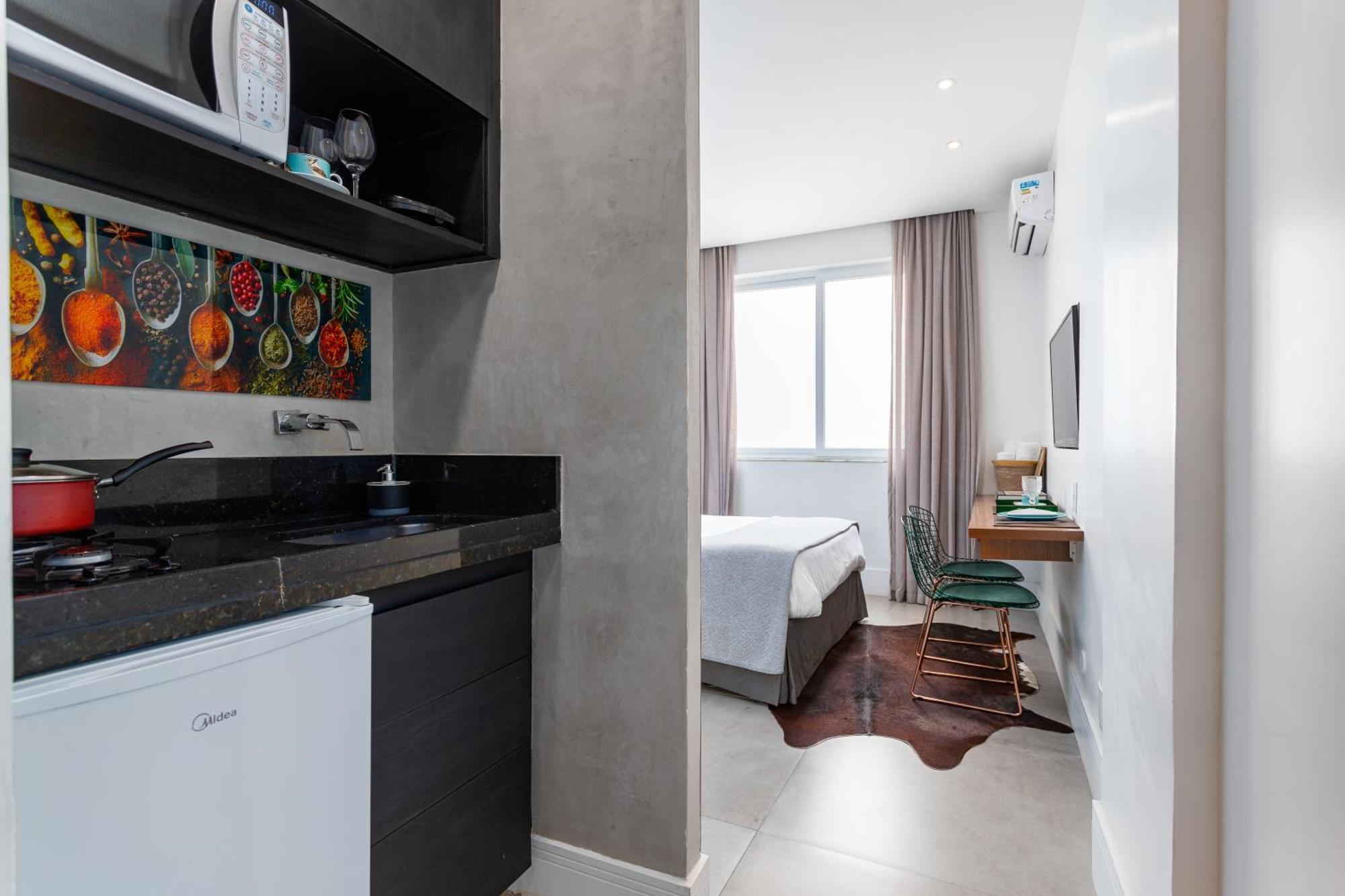 Apartamento Unhotel - Modernos, Acesso A De Copacabana - Posto 6 *